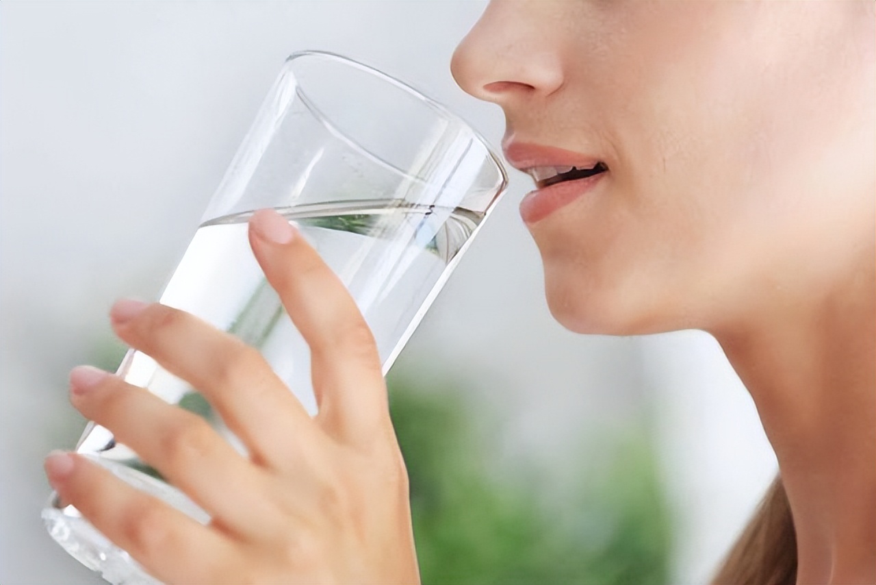 嗓子有痰咳不出来有什么小妙招,嗓子里有痰咳不出这个方法最管用