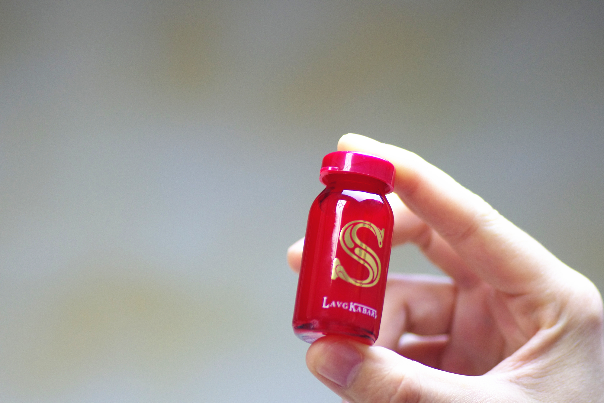 卡巴尔蛋白液,卡巴尔发丝修复精华液