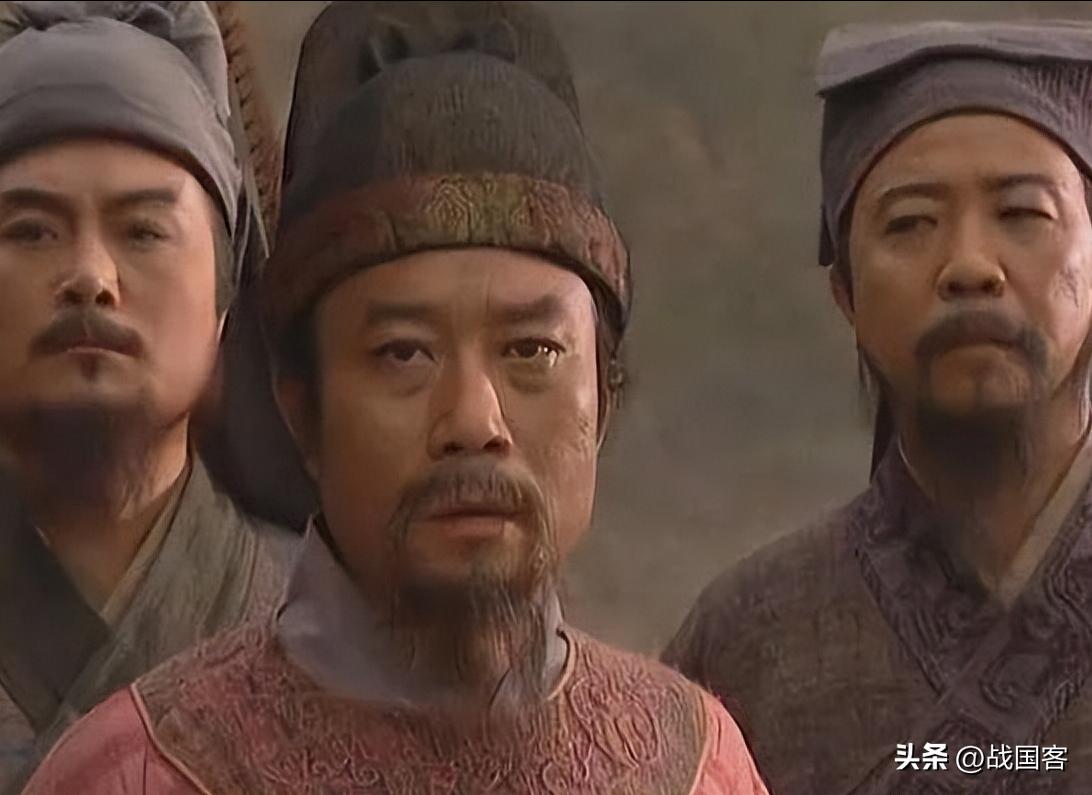 水浒传中吴用被称为智多星的原因,水浒传中吴用的绰号是智多星对吗