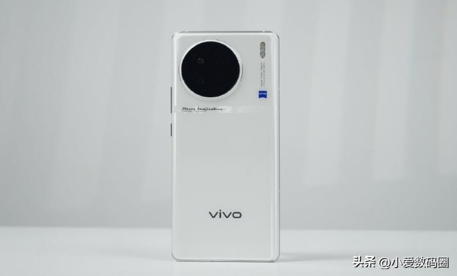 降价后的荣耀magic5值得入手吗,荣耀magic5到底值得购买吗