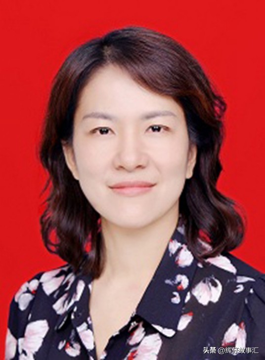 上海市黄浦区区长和无锡市市长,现任上海市委书记和市长