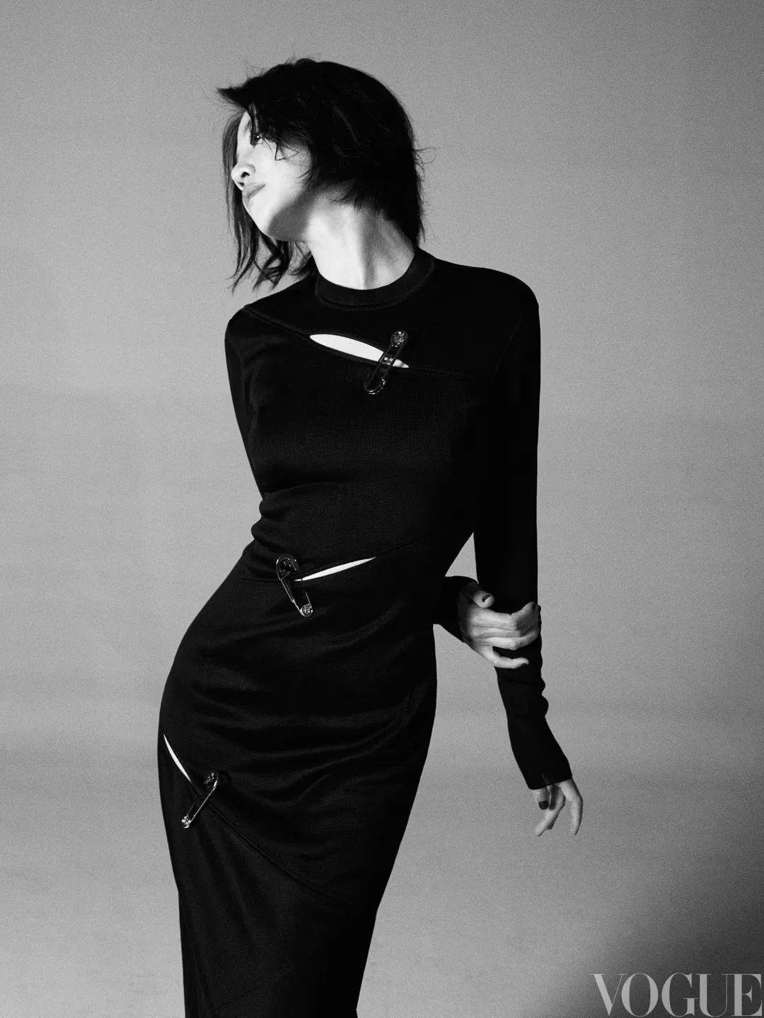 叮！我们请五条人仁科和谭卓完成了一件即兴音乐作品