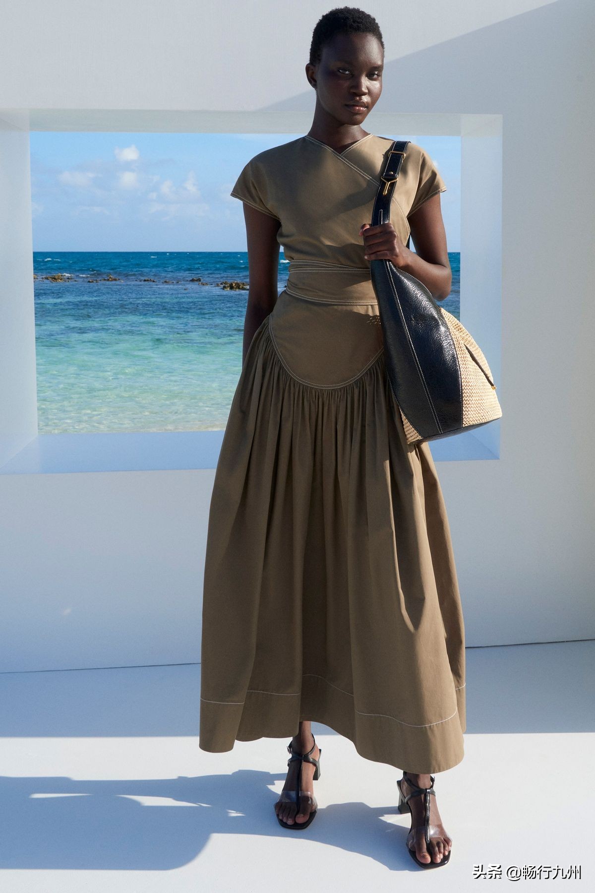 toryburch2022春夏连衣裙,2019toryburch春装