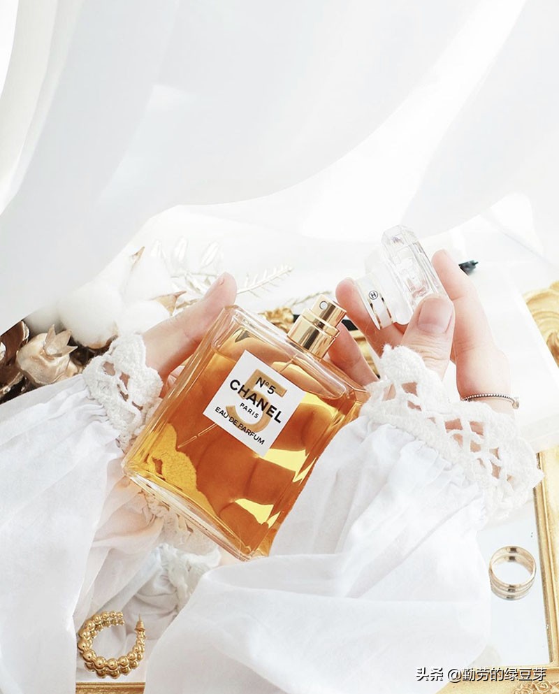 chanel香水no5经典,chaneln5香水有清冷富家千金感