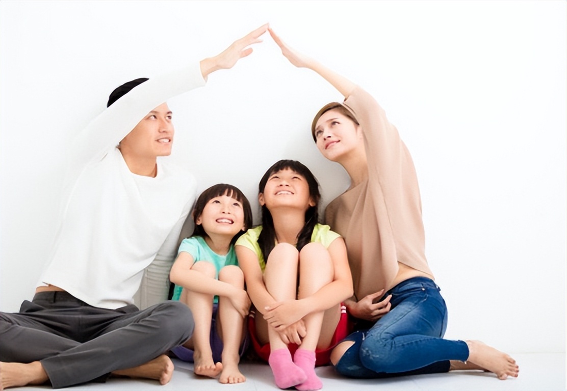 头皮上摸到一个硬疙瘩,头皮有小疙瘩摸着疼怎么回事