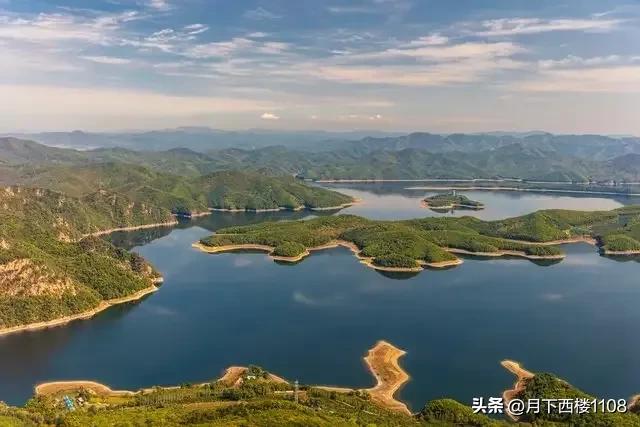 辽沈大地，沃野千里。最新一届中央委员和候补委员中有多少辽宁人