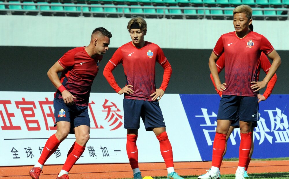 青岛红狮vs延边龙鼎集锦,猛虎苏醒咆哮