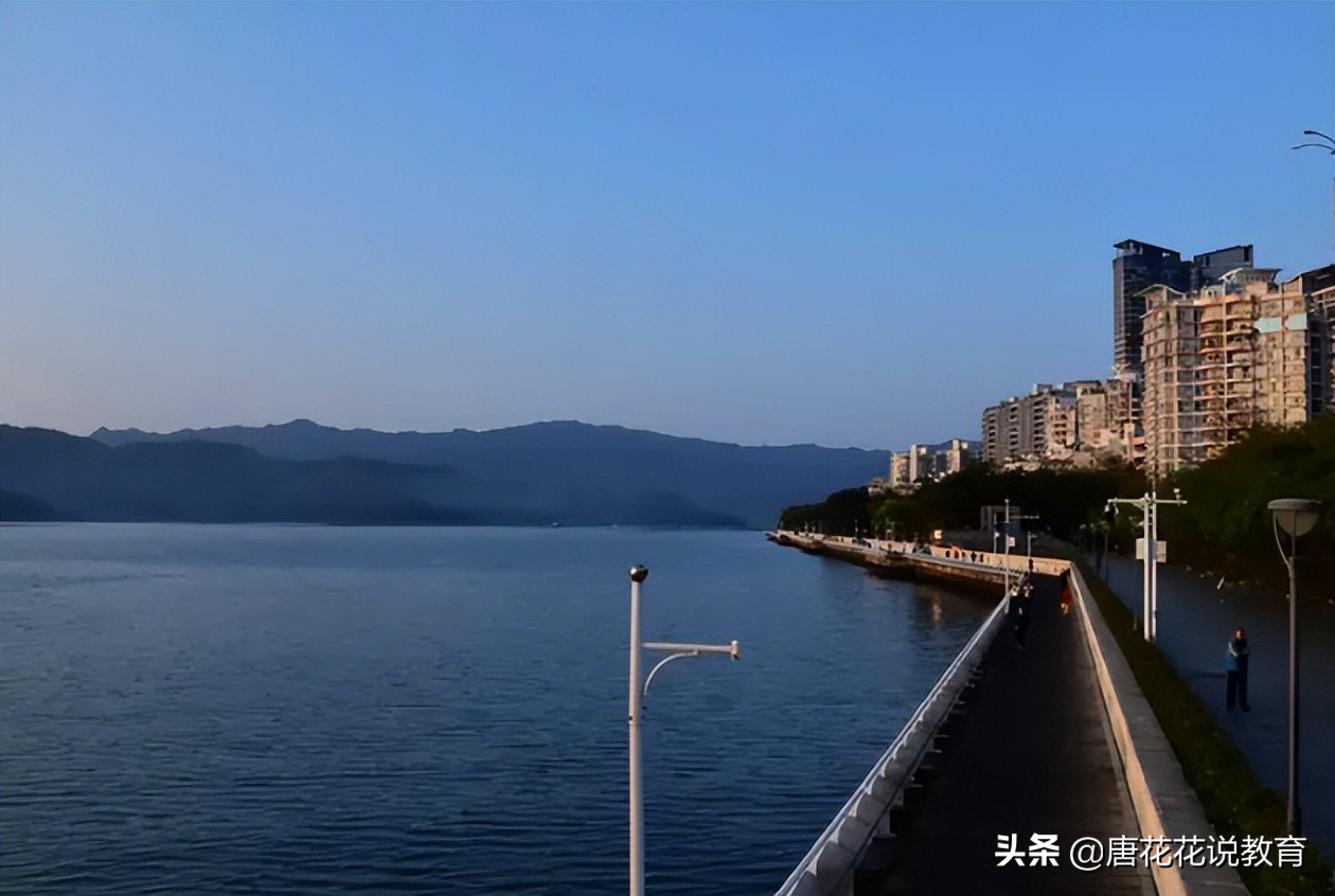 深圳地铁8号线可以看海吗,深圳地铁15号线游玩攻略路线