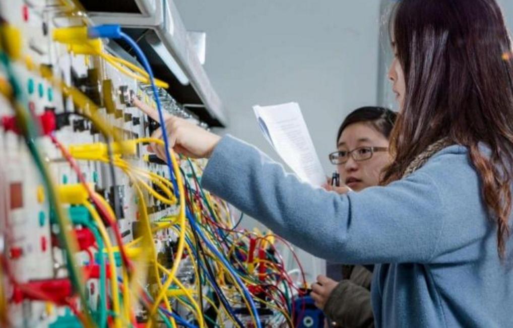 2022年医学专科热门专业,2022年大学生报考的热门专业