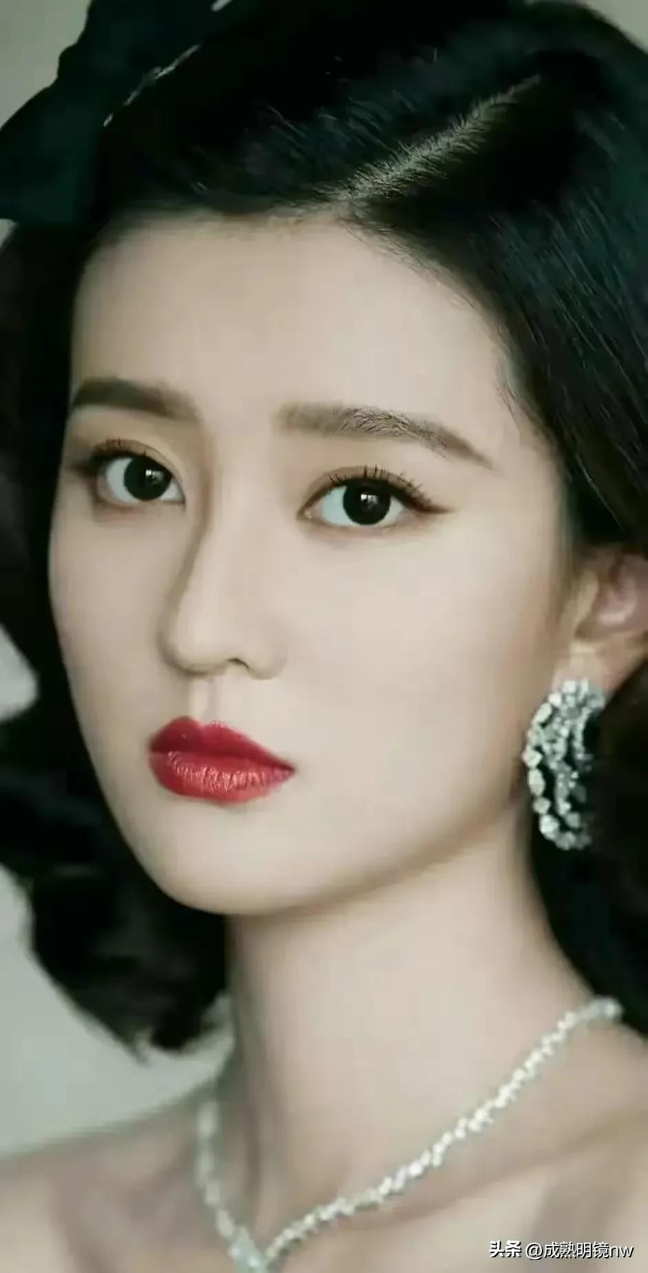 乔欣清新的写真照壁纸,乔欣古装写真照是什么