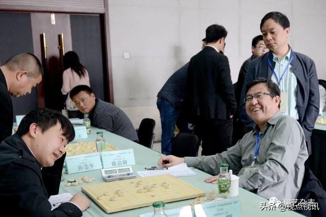 成都市棋院李艾东,象棋教练李艾东