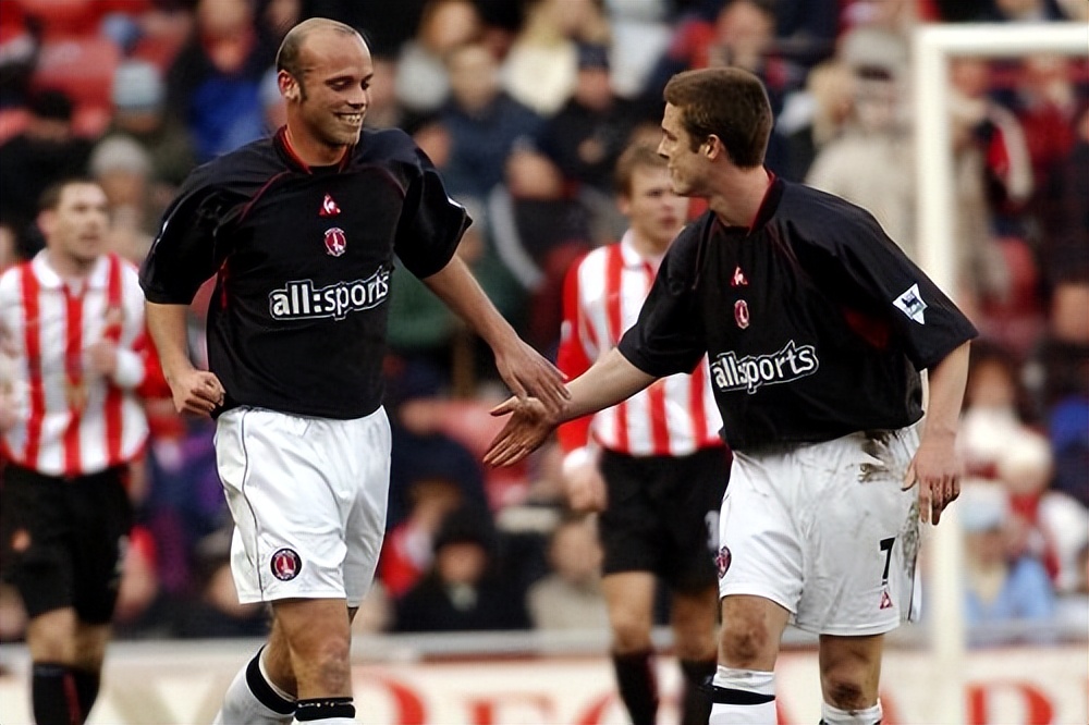 沃特福德最后的下场,沃特福德双杀曼联