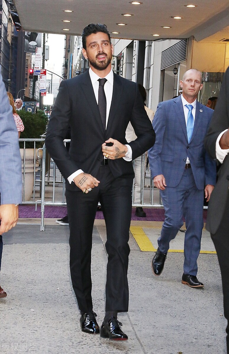 意大利男演员michelemorrone,意大利男明星morrone