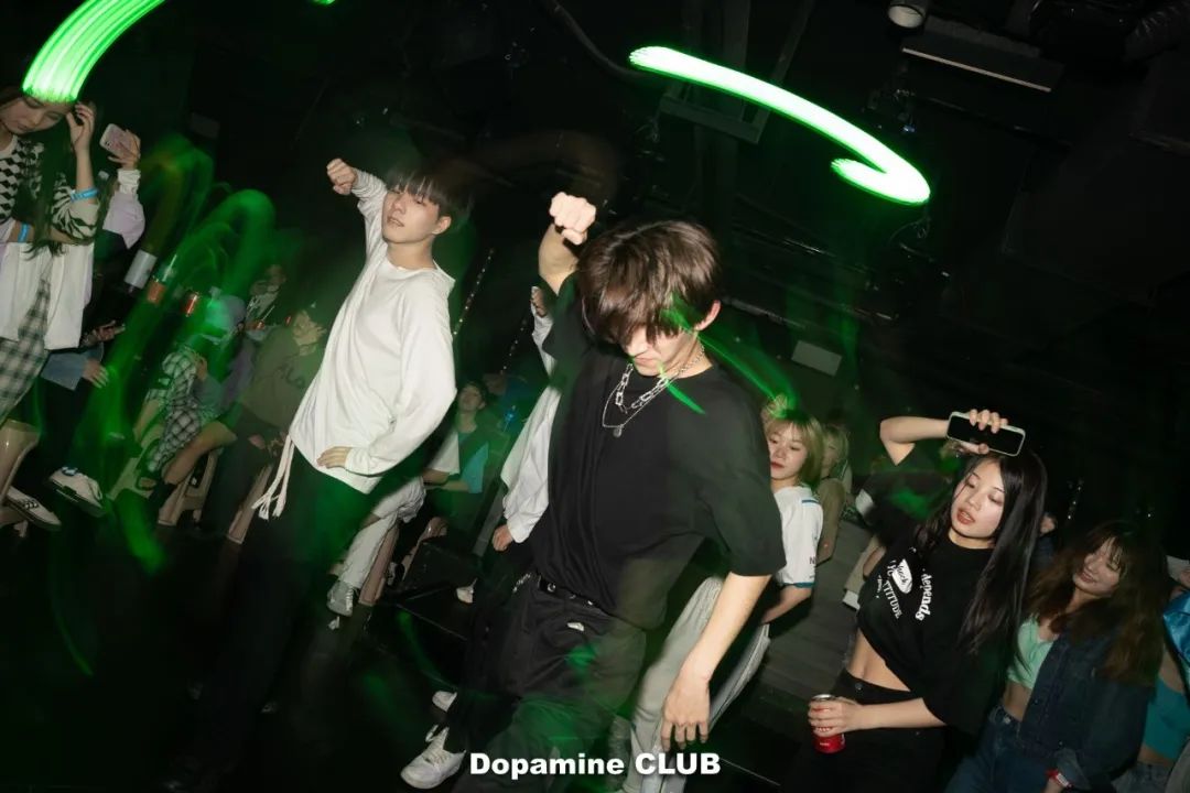 江汉，追星人的打卡天堂