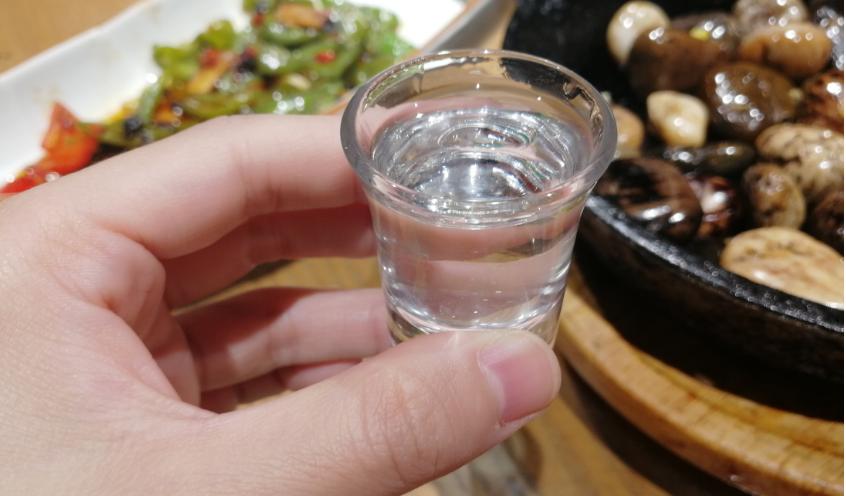 江苏白酒怪象:请客基本不用洋河酒，这5款无名酒才受欢迎