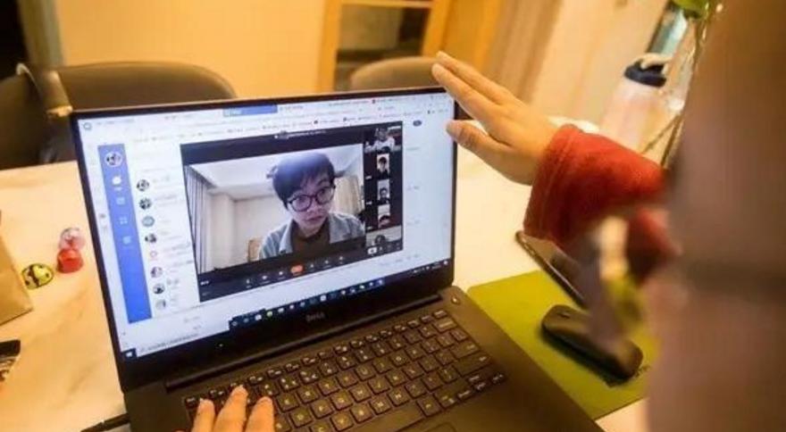 今年钉钉怎么火了,钉钉火爆全球