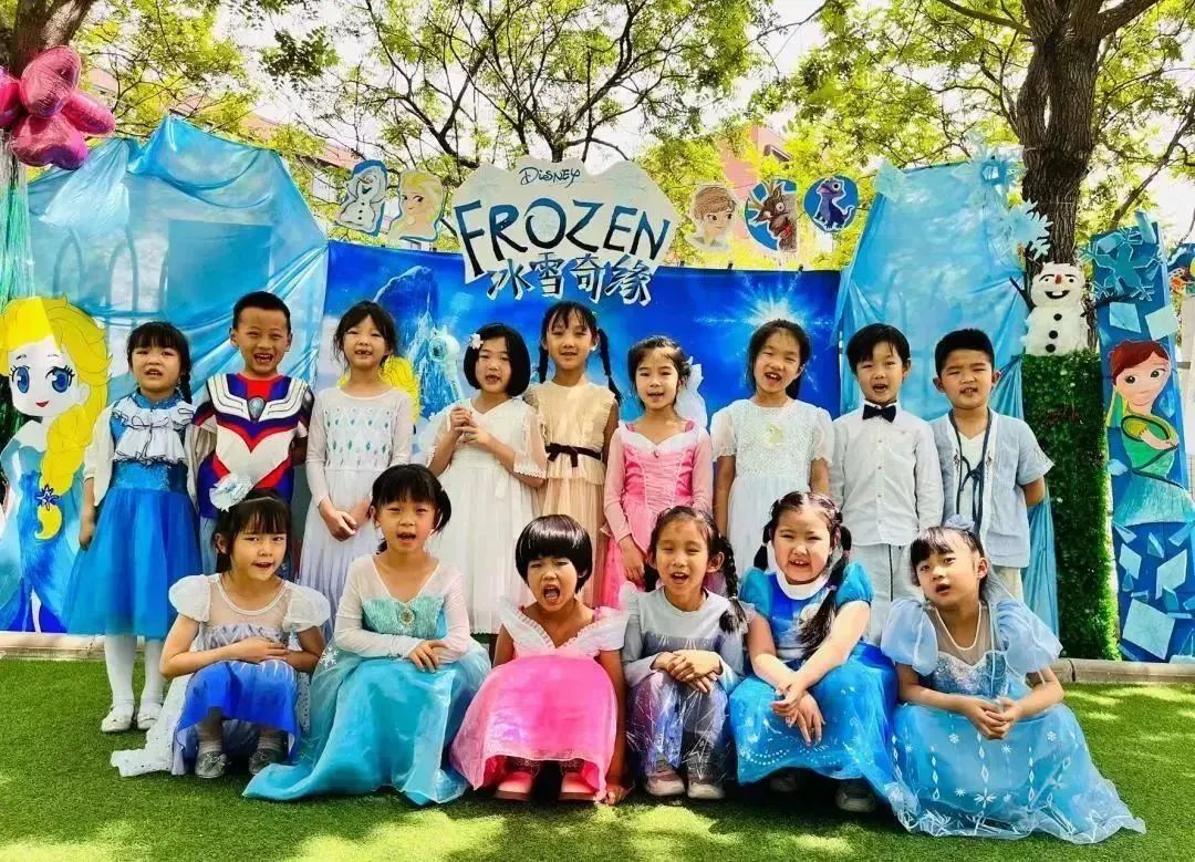 七彩童年活动环创,七彩童年庆六一活动