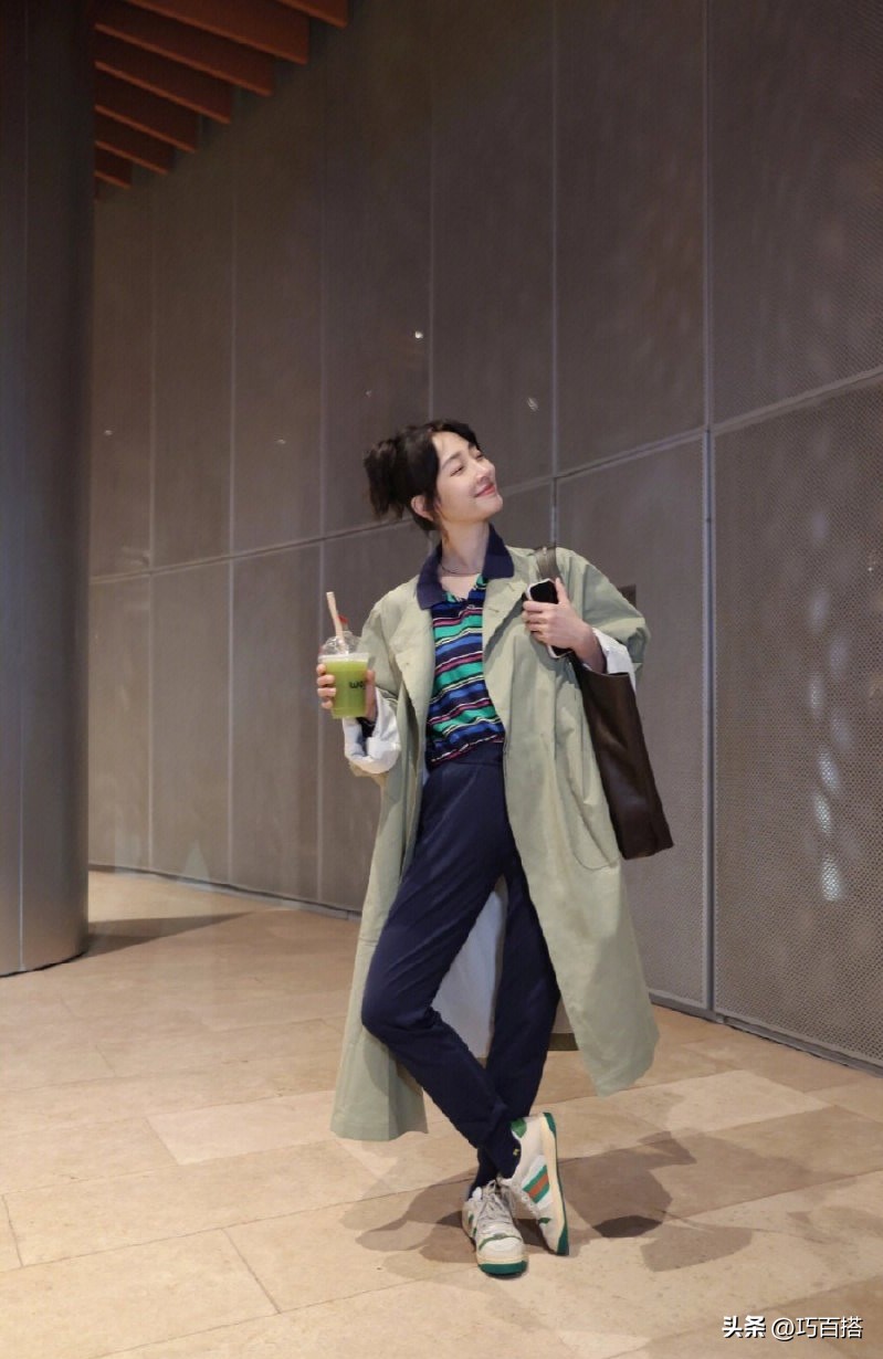 鐧界櫨浣曟椂灏氭劅澶己浜嗗惂,33宀佺櫧鐧句綍绌胯。鎵撴壆