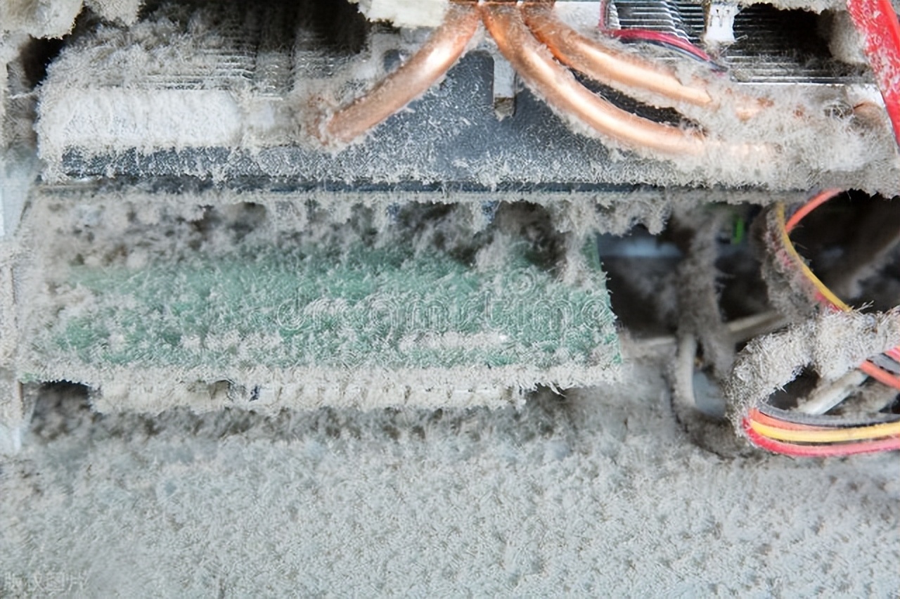 主板上的灰尘怎么清理,电脑主板上的灰扫都扫不掉