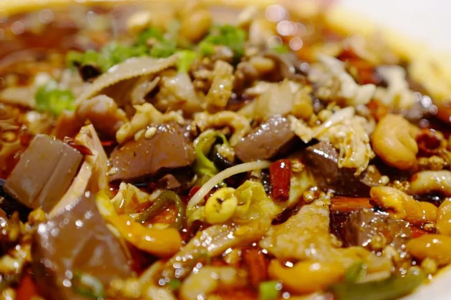 重庆的特色美食来重庆不要错过了,重庆必打卡的美食除了火锅