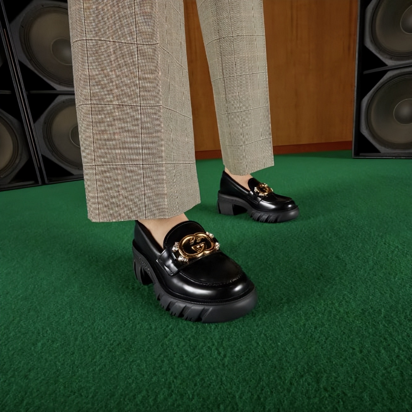 内增高女鞋显瘦乐福鞋银色,celine凯旋门乐福鞋