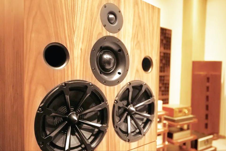 璐垫兜钀藉湴闊崇,鑻卞浗grahamvotumax鏃楄埌闊崇