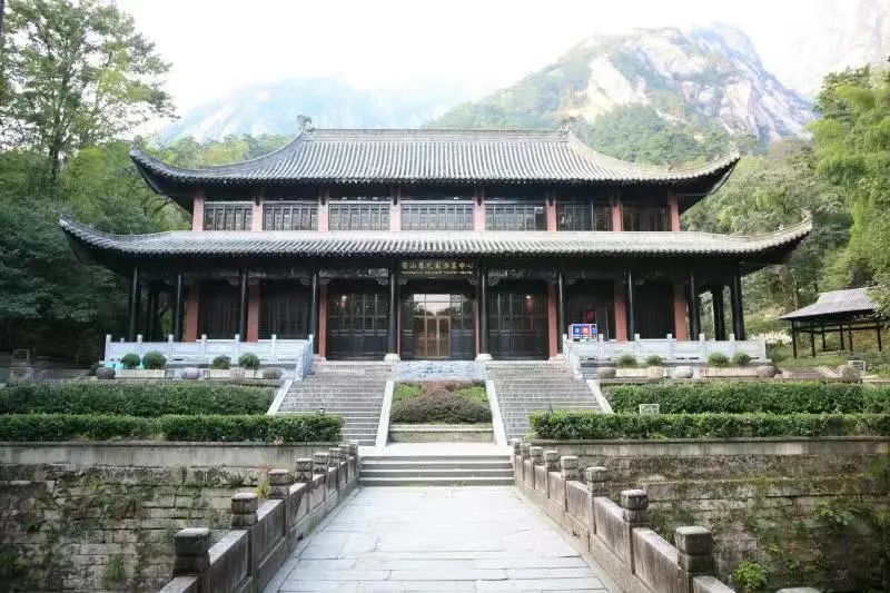 黄山旅游风景打卡,黄山游玩攻略必备物品大全