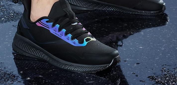 秋冬季跑鞋选购,北方秋冬季训练跑鞋