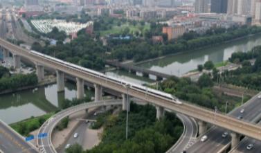 高铁灯光设计,高铁人性化设计