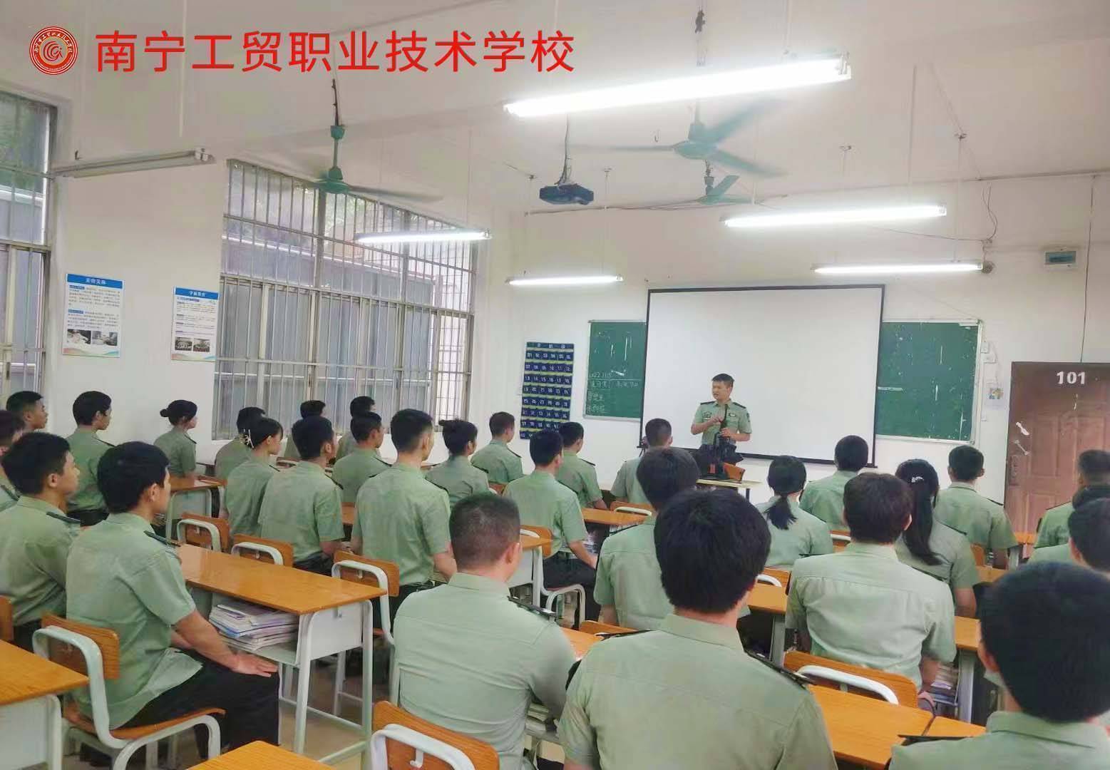 广西初中毕业读什么中专学校最好,广西初中升中专选什么专业比较好