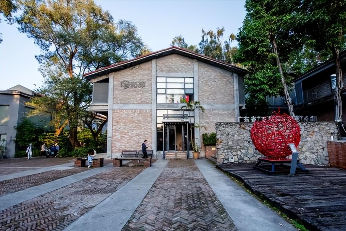 为什么今年各大厂都在裁员,近几年大厂裁员