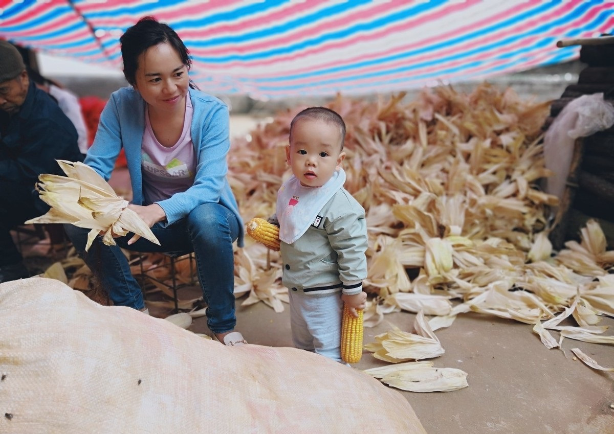 女大学生月入四千不够花，国际大都市西安真的不宜居？