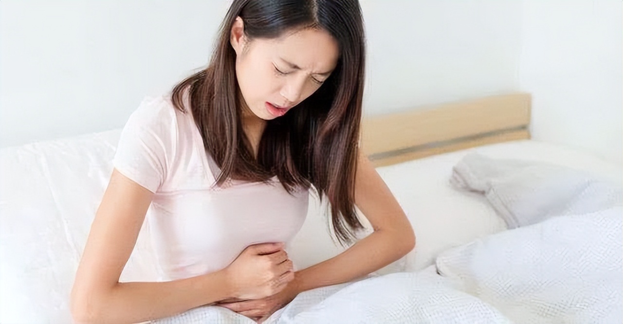 月经刚走时别急着做4件事,月经即将离开有什么症状