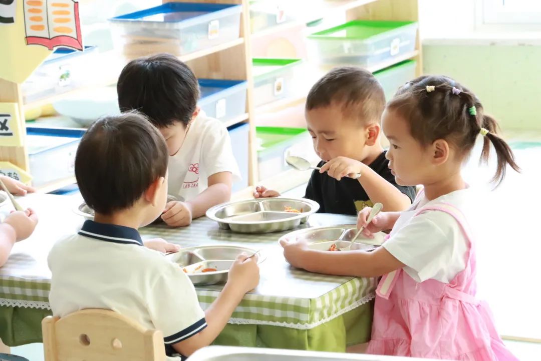 心“新”相印赴美好——嵩山第一幼儿园山水绿城分园适园纪实