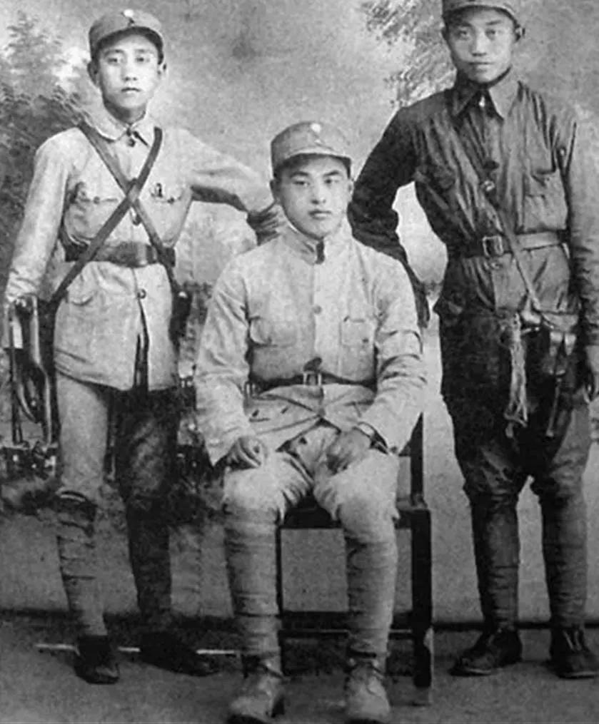 八路军主力36个营长,八路军三个师各出多少个将帅