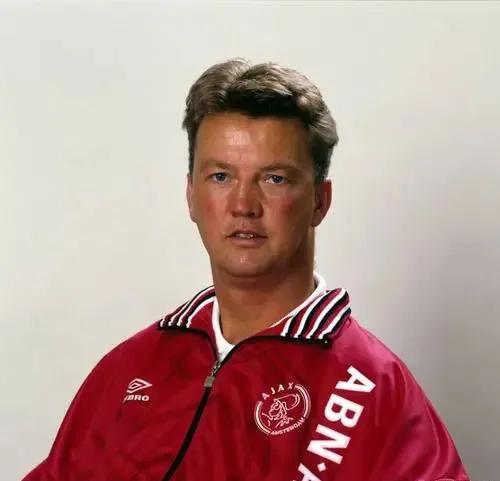 荷甲冠军阿贾克斯欧冠赛场,阿贾克斯获得荷甲冠军