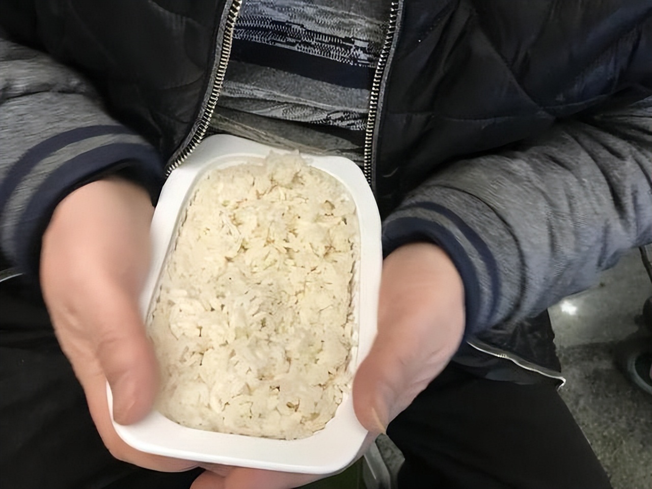 医生建议这四种水果尽量要少吃,医生建议三种食物少吃