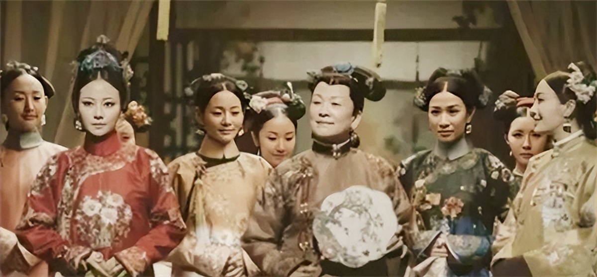 清朝的珍妃是魏璎珞么,清朝后宫真实照片珍妃