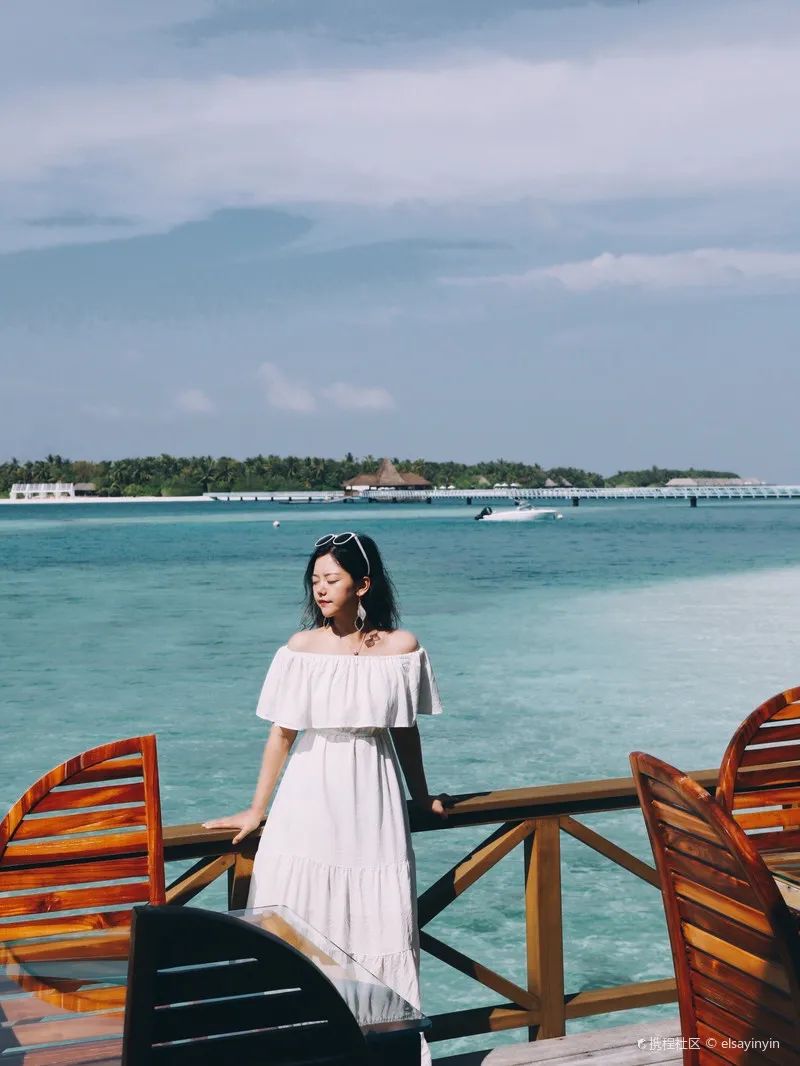 造价500万美元的海底餐厅！开一瓶5.2万美元的水晶香槟