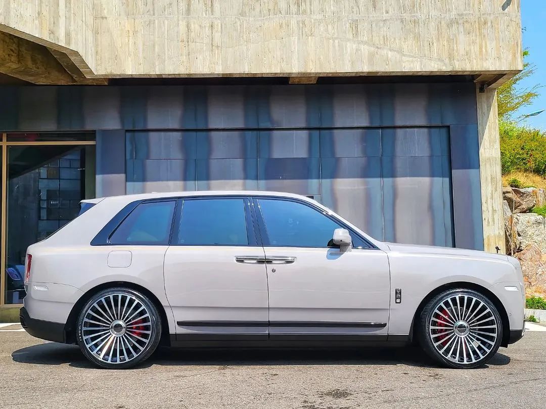 库里南2025换代迈莎锐,库里南2024款bb版迈莎锐试驾