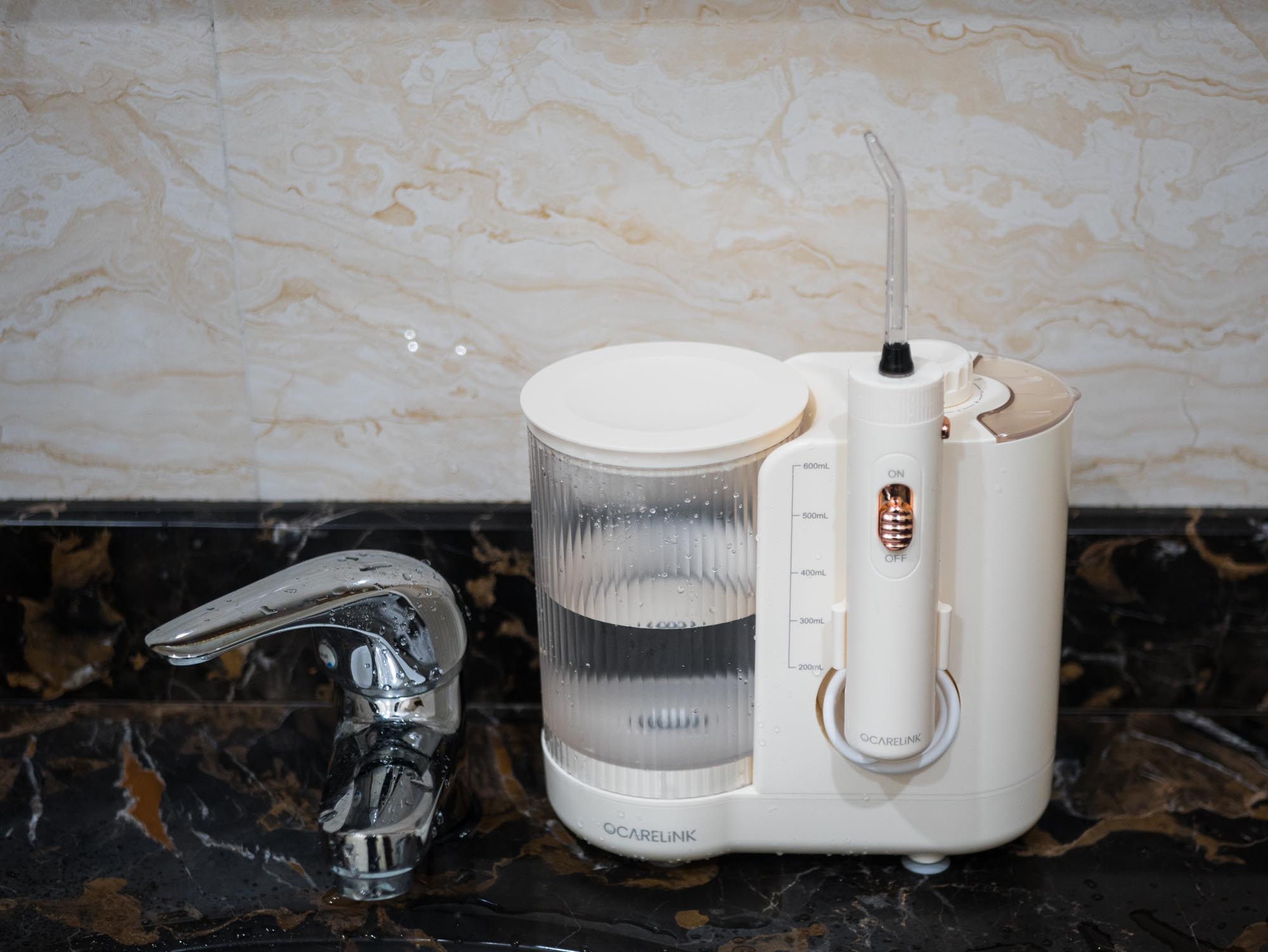 深层清洁冲牙器,清洁牙齿更方便米家便携式冲牙器