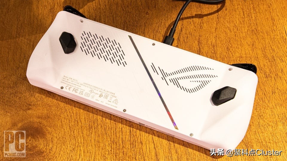 华硕ROGAlly掌机开箱,华硕rogally游戏掌机配置