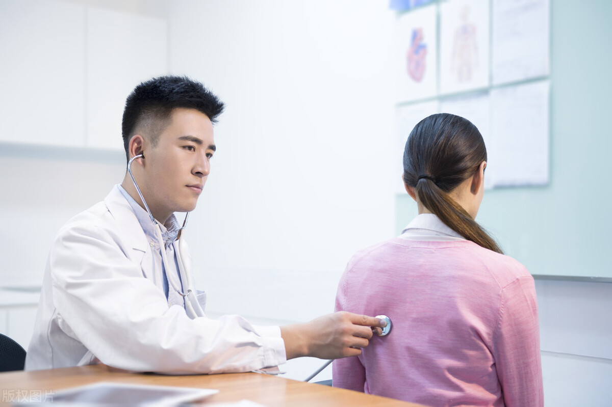 什么样的老年斑会发生癌变,肚子长老年斑是癌症状吗