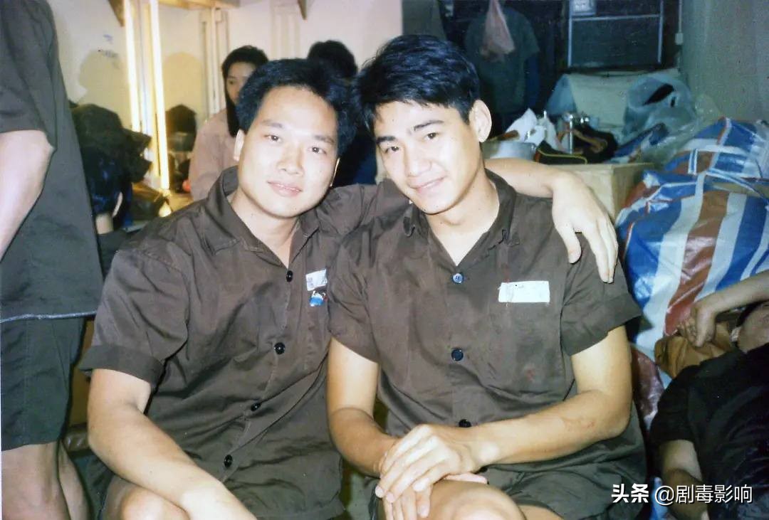 《古惑仔》“韩宾”曝近况！64岁尹扬明定居珠海，生活安逸又平静