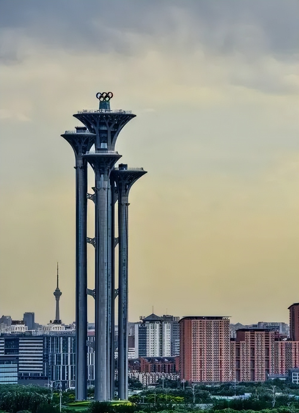 北京塔在什么地方,全世界最大的北京塔