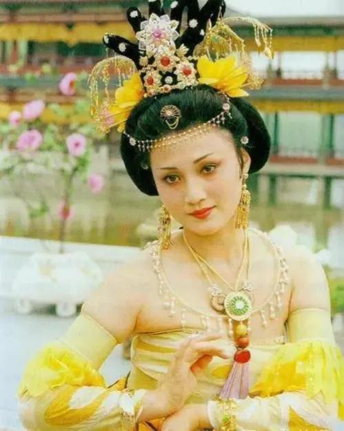 妃子笑和杨贵妃的故事,杨贵妃一骑红尘妃子笑的故事