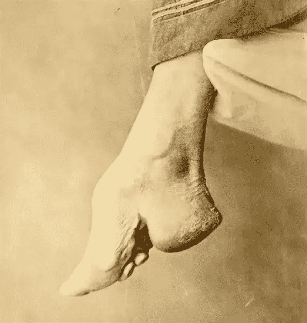 【晚清*楼青**秘影】媚态撩人，丰乳肥臀，女子风姿再现！