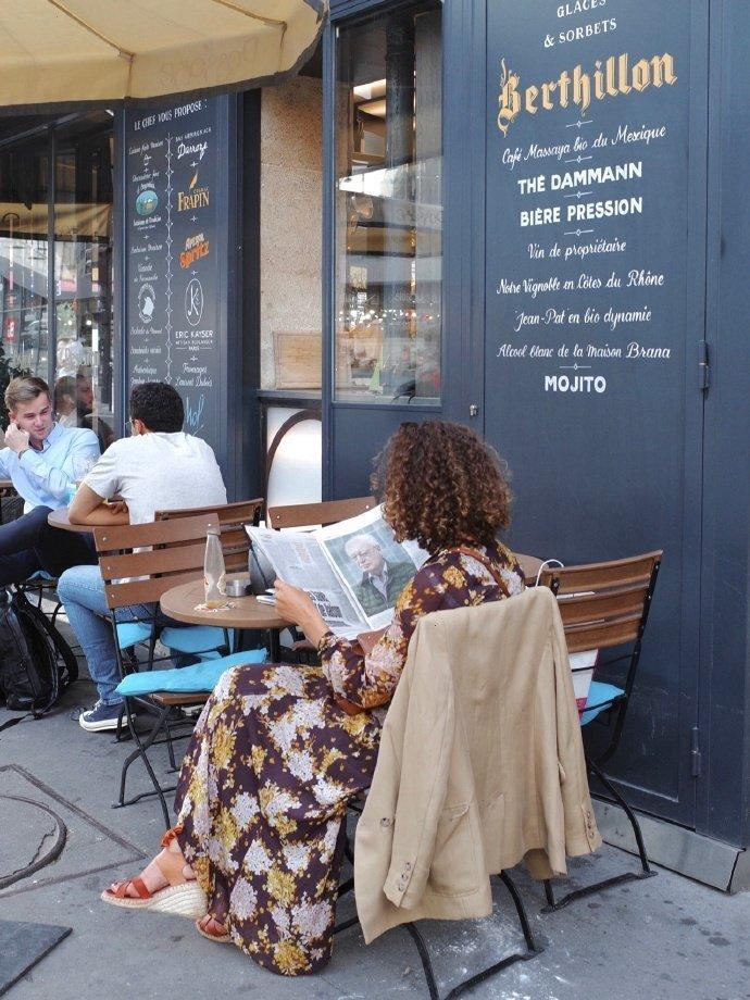 巴黎女性穿搭复古,巴黎人的时尚穿搭