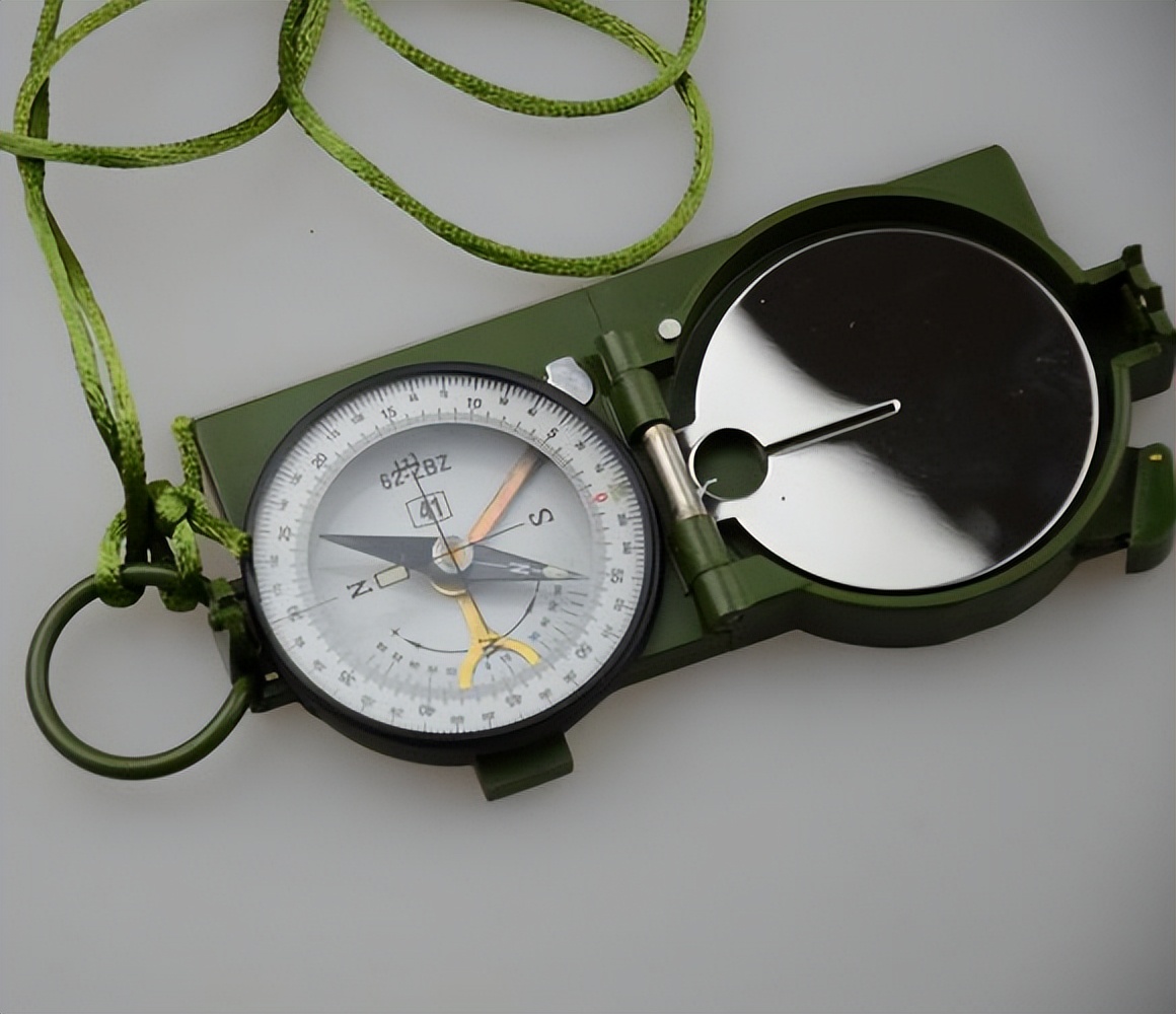 解放战争时期解放军单兵携行具,七十年代中国侦察兵单兵装备