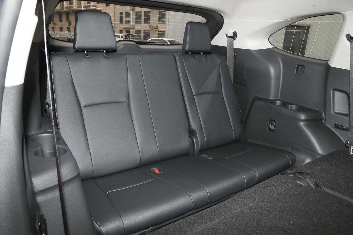 大众途观l和丰田汉兰达哪个更好,途观l汉兰达锐界到底该怎么选